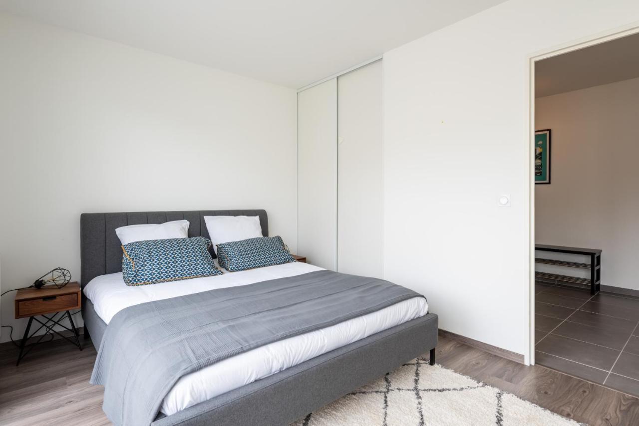 Appartement De Standing Avec Grande Terrasse Villeurbanne Exteriör bild
