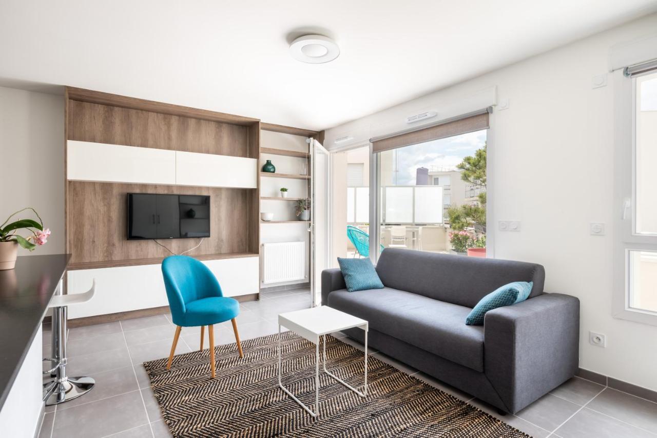 Appartement De Standing Avec Grande Terrasse Villeurbanne Exteriör bild
